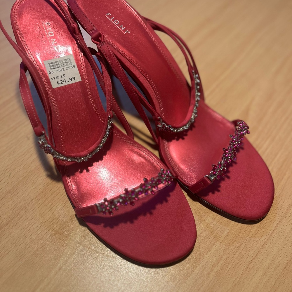 FIONI Pink Satin Heels with Jewels - Picture 4 of 16